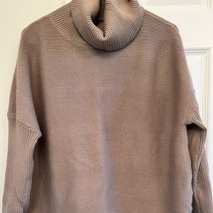 Oversized khaki sweater